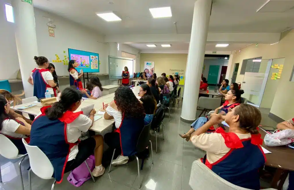 Clase Auxiliar en Educación